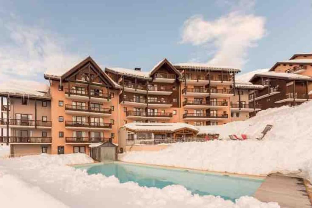 Appartement Pied Des Pistes Вальменье Экстерьер фото